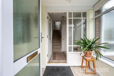 3 bedroom semi-detached house for sale, Somerset Drive, Longbridge, Birmingham, West Midlands, B31