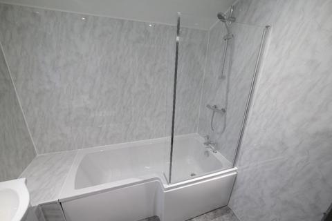 3 bedroom terraced house to rent, Briar Edge, Newcastle upon Tyne