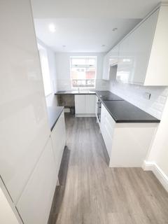 3 bedroom terraced house to rent, Briar Edge, Newcastle upon Tyne