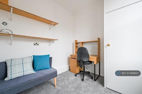 3 bedroom flat to rent, Anson Road, London, N7