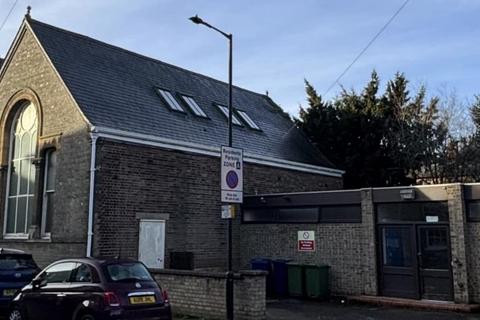 Place of worship for sale, Pump Ln Bury St Edmunds IP33 1hn