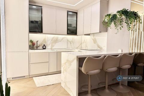 2 bedroom flat to rent, The Quadrant, Richmond, TW9