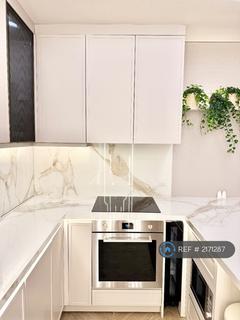 undefined, The Quadrant, Richmond, TW9