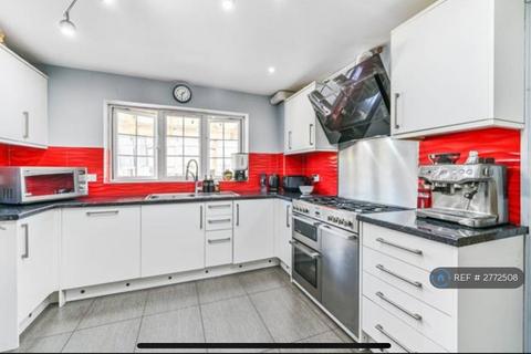 undefined, Larcombe Close, Croydon, CR0