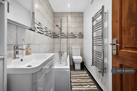 undefined, Ling Road, Erith, DA8