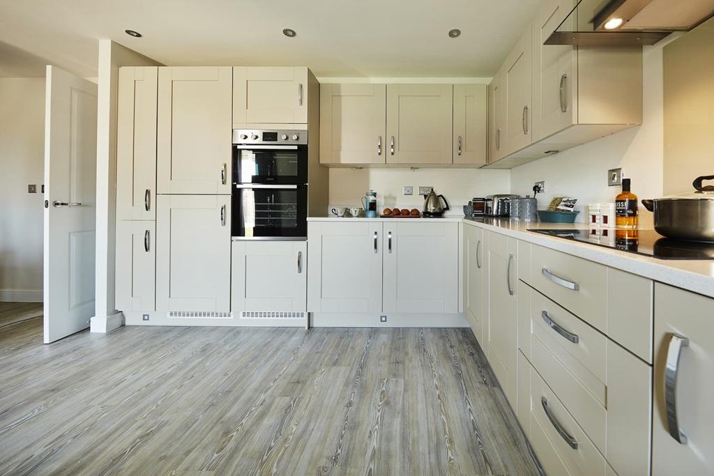 Lots of storage cupboards make it easy to stay...