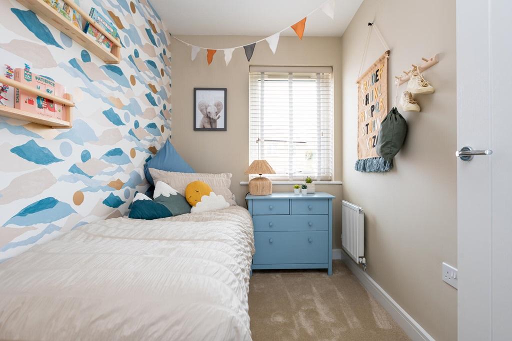 Ideal bedroom for young children or as a home...