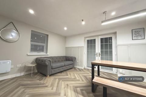undefined, Schooner Way, Cardiff, CF10