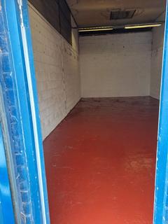 Industrial unit to rent, 9 Fisher St Tipton DY4 7ER