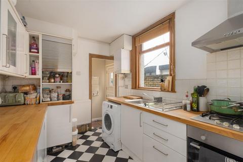2 bedroom terraced house for sale, Albert Street, Whitstable, Kent