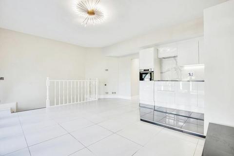 1 bedroom flat for sale, Grove End Road, London, NW8