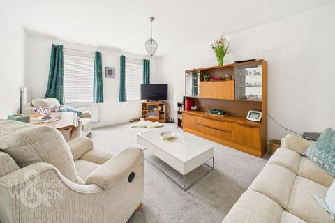 4 bedroom detached house for sale, Dusty Miller Drive, Easton, Norwich
