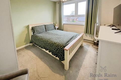 undefined, Ashton Lane, Greater Manchester M33