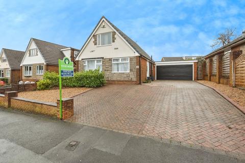 4 bedroom bungalow for sale, Priory Drive, Lancashire BB3