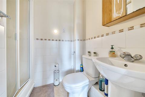 undefined, Bicknell Close, Surrey GU1