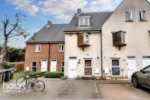 3 bedroom townhouse for sale, Butterscotch Row, Abbots Langley