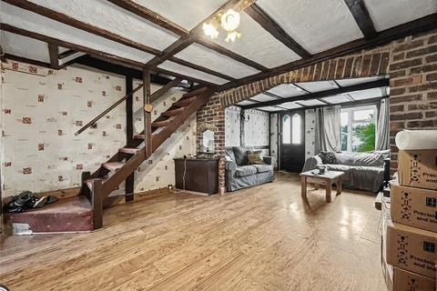 3 bedroom semi-detached house for sale, Lower Rainham Road, Rainham, Gillingham, Kent, ME8