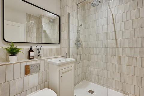 undefined, Chalkwell Avenue, Westcliff-on-Sea, SS0