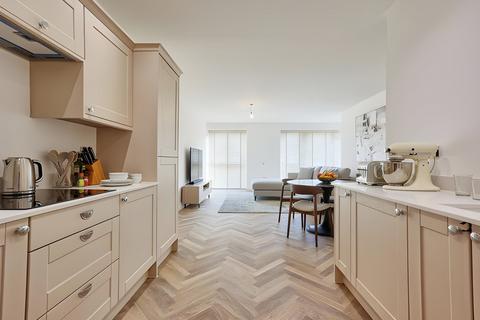 undefined, Chalkwell Avenue, Westcliff-on-Sea, SS0