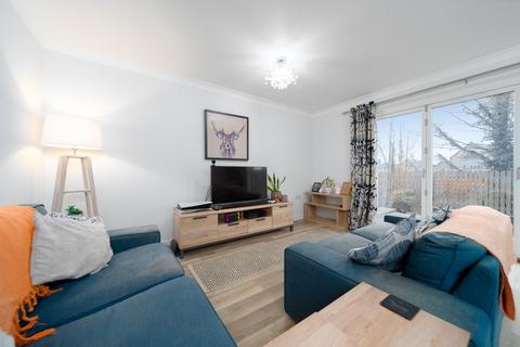 undefined, Lorne Road, Larbert, FK5