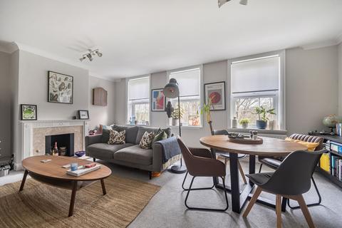 2 bedroom flat for sale, Grayswood Road, St. Georges Wood Grayswood Road, GU27