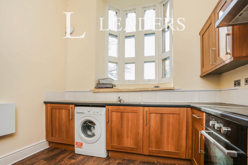 Kitchen (2)