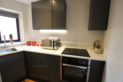 2 bedroom apartment to rent, Princess Street, Manchester M1