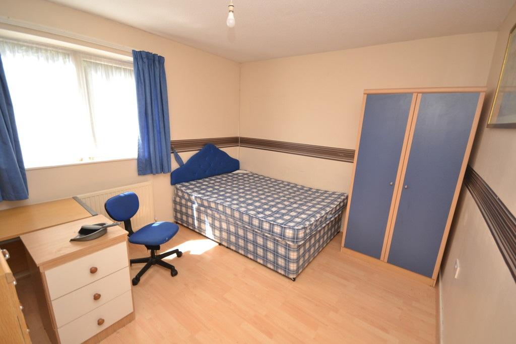 Fleming-gardens-ng11-8rt-1016454