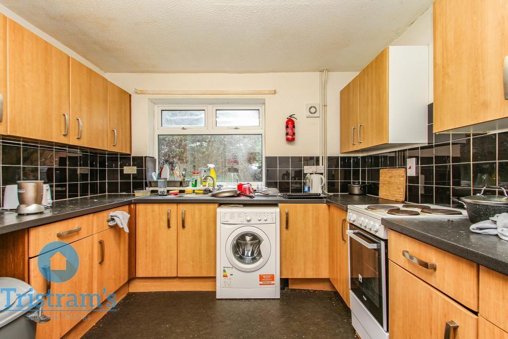 Fleming-gardens-ng11-8rt-1016443