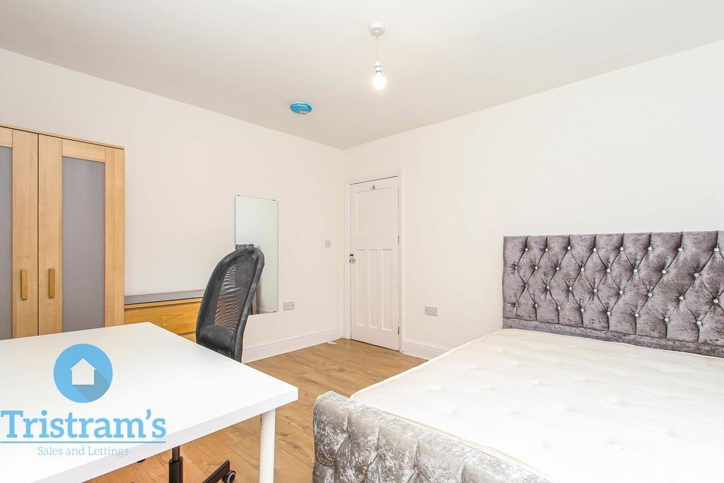 Clifton-boulevard-ng7-2jh-1021812
