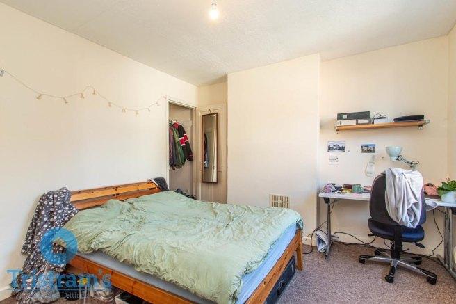 Warwick-street-ng7-2pj-1035637
