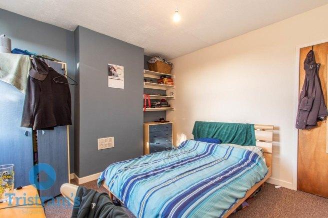Warwick-street-ng7-2pj-1035639