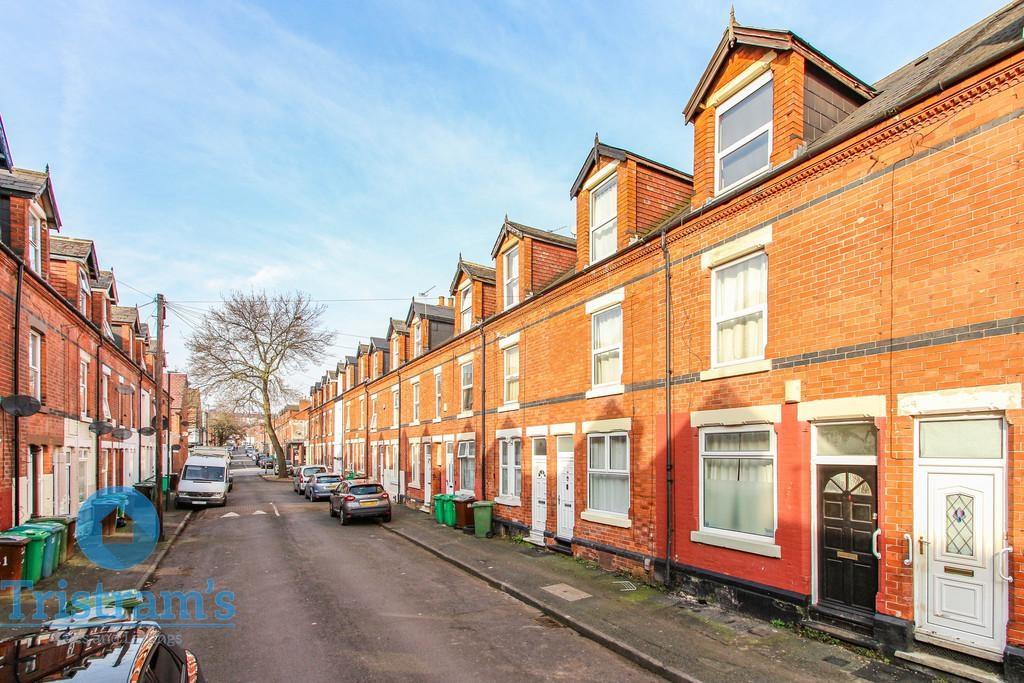Kentwood-road-ng2-4fl-1035641