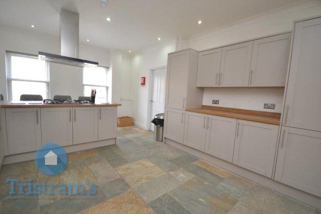 Rectory-road-ng2-6be-1035682