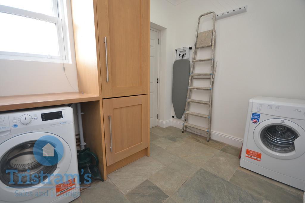 Rectory-road-ng2-6be-1035693