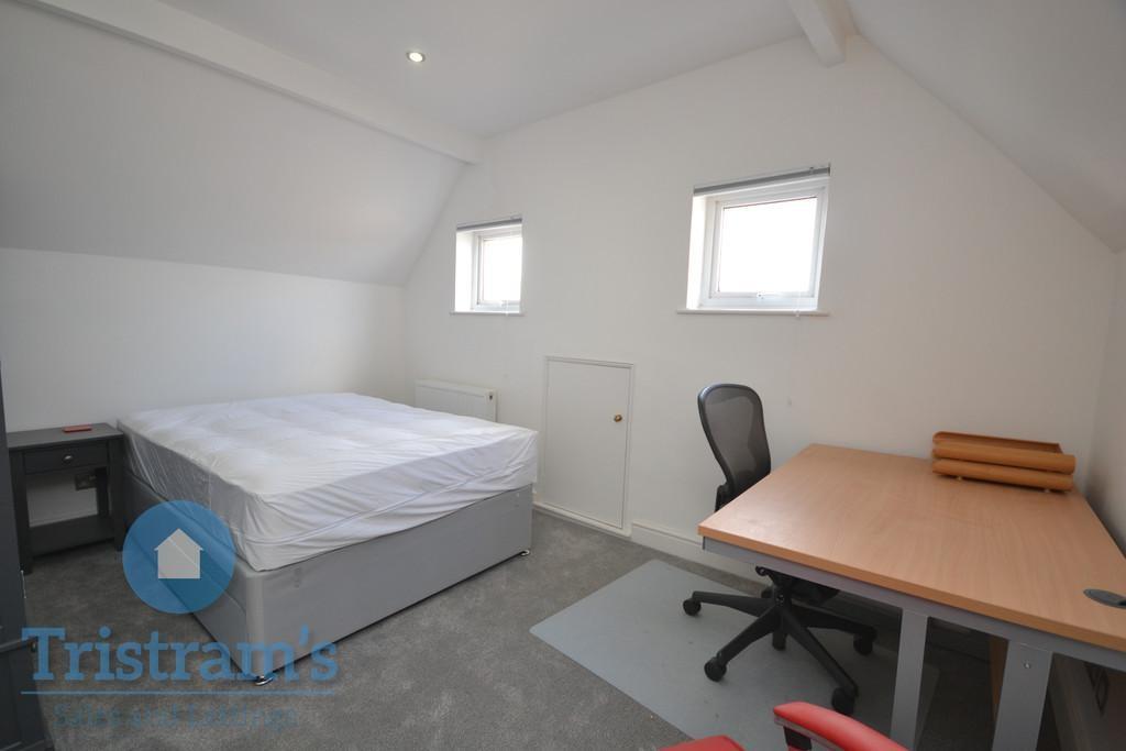 Rectory-road-ng2-6be-1035697
