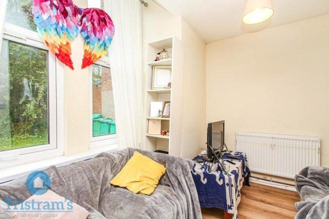 Burns-street-ng7-4dt-1036261