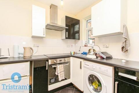 1 bedroom in a house share to rent, Burns Street
