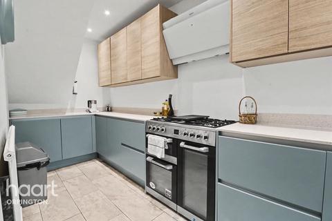 3 bedroom semi-detached house for sale, Wellington Road, Orpington