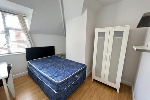 4 bedroom house share to rent, Melton Road