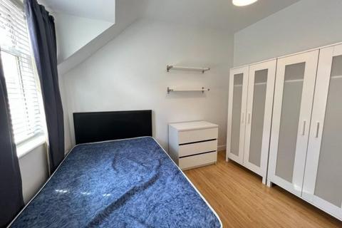 4 bedroom house share to rent, Melton Road