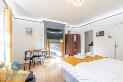 1 bedroom in a house share to rent, Alfreton Road