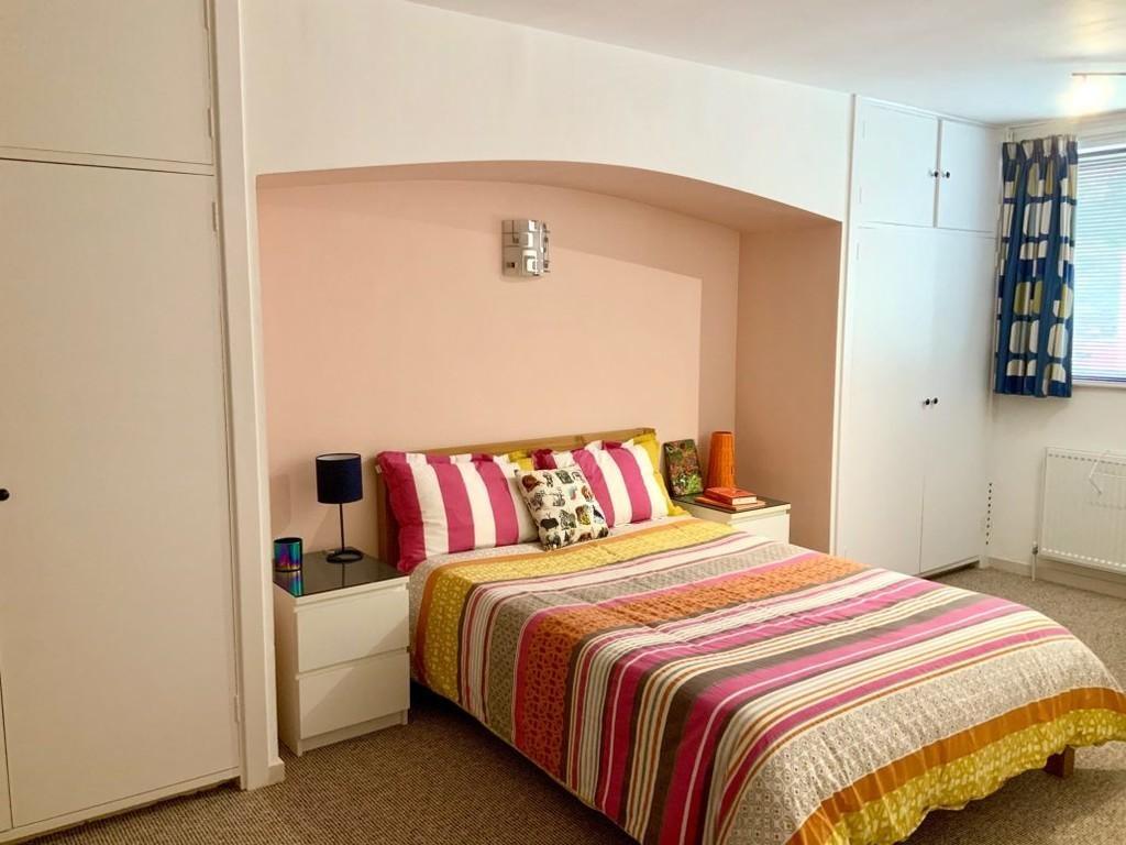 Wollaton-road-ng8-1hh-1036560