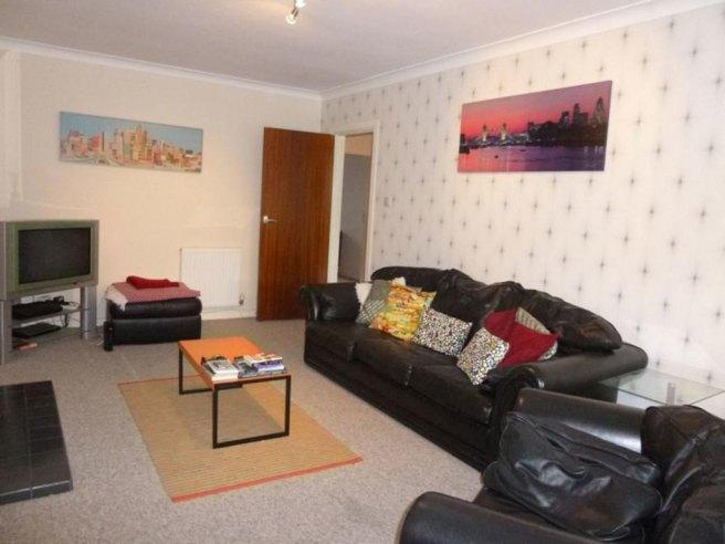 Wollaton-road-ng8-1hh-1036562