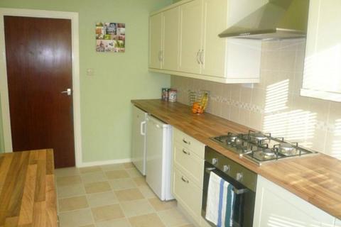 undefined, Wollaton Road