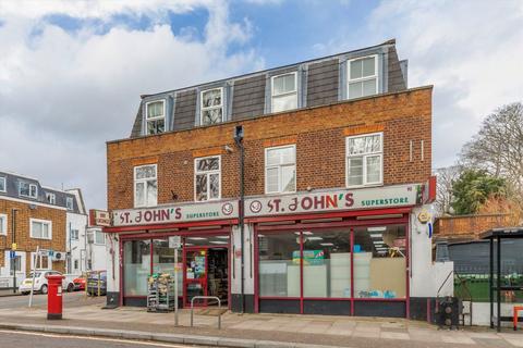 undefined, Station Road, Hampton TW12
