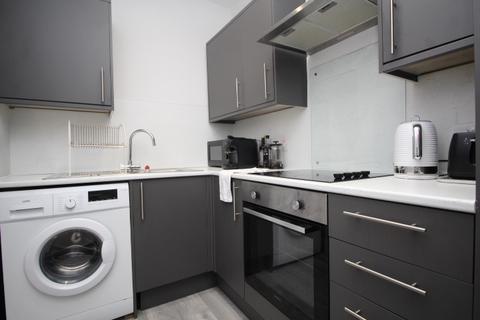 2 bedroom flat for sale, Flat 3/2, 8 Hill Street, Glasgow G3 6RN