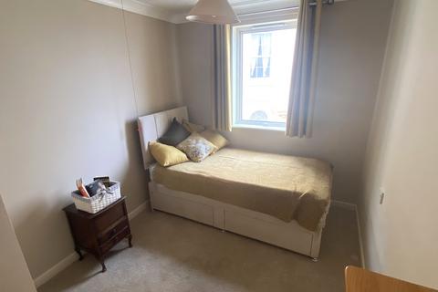 undefined, Den Crescent, Royal Court, TQ14