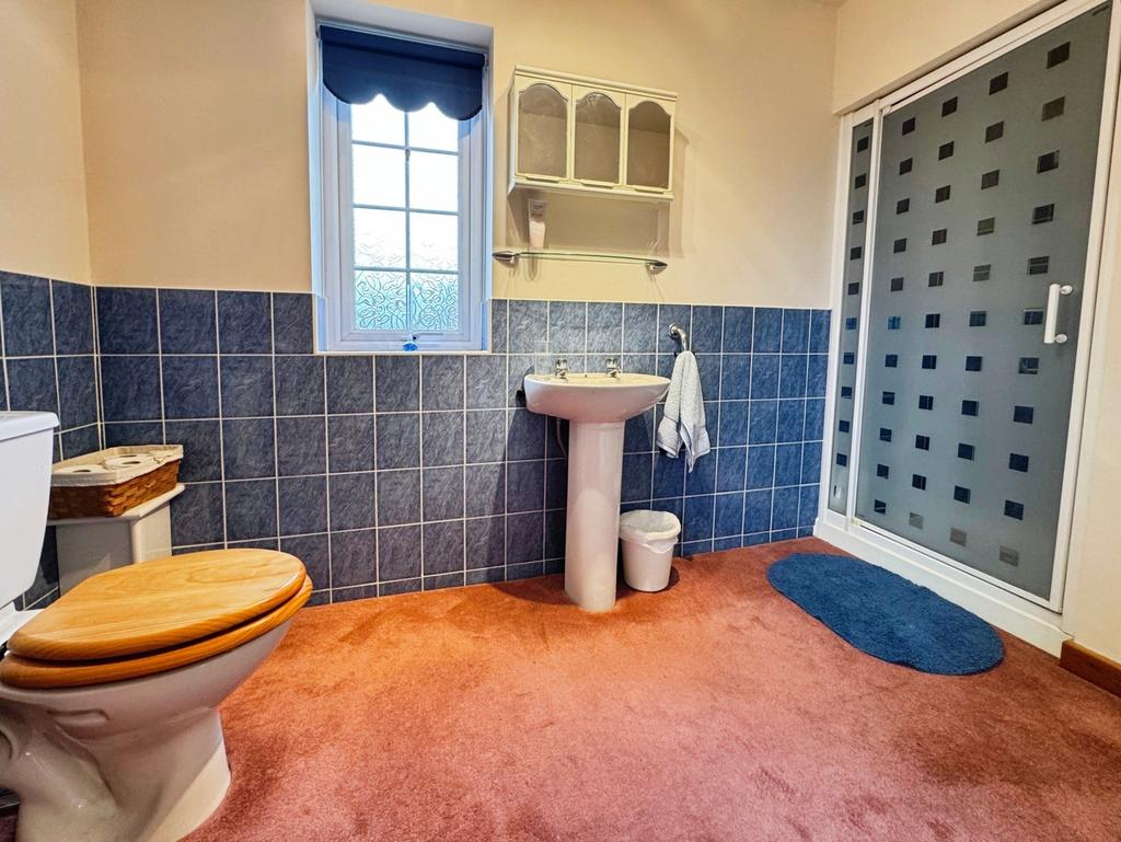 En-Suite Shower Room