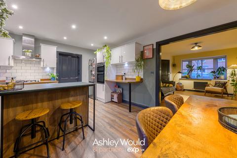 undefined, Bhullar Way, Oldbury B69